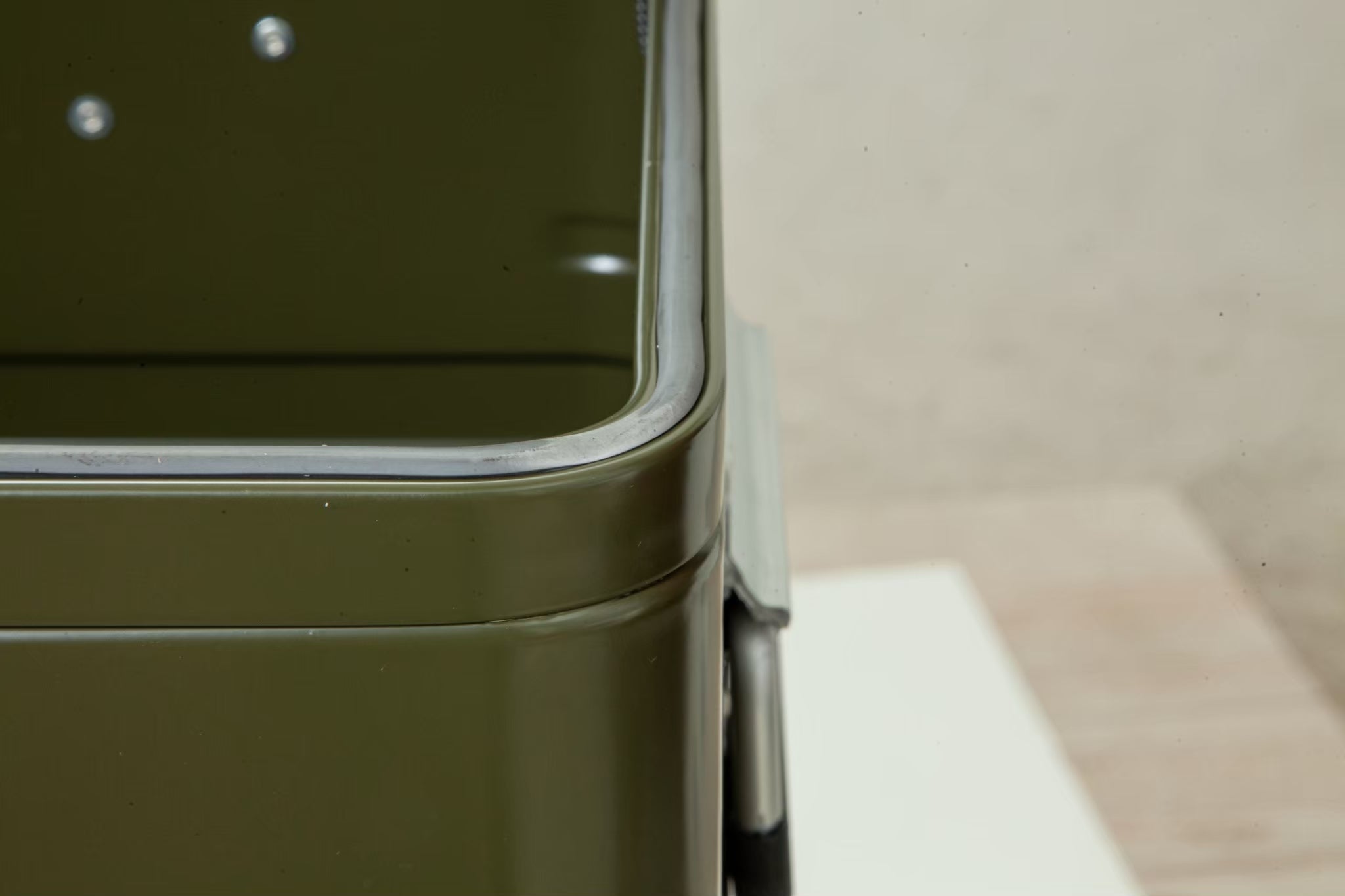 アルミコンテナ ALUMINUM CONTAINER FOX-BOX｜FUTURE FOX – FUTURE FOX