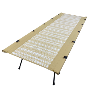 2 用嬰兒床床單：卡其色北歐圖案